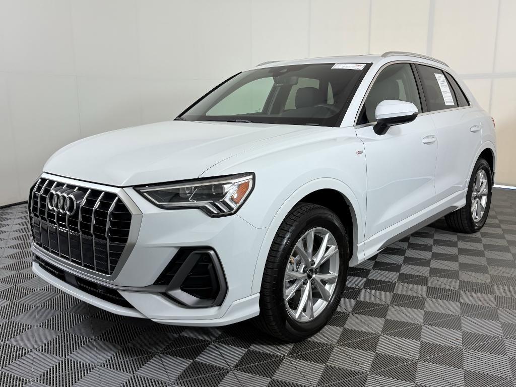 used 2024 Audi Q3 car, priced at $35,498