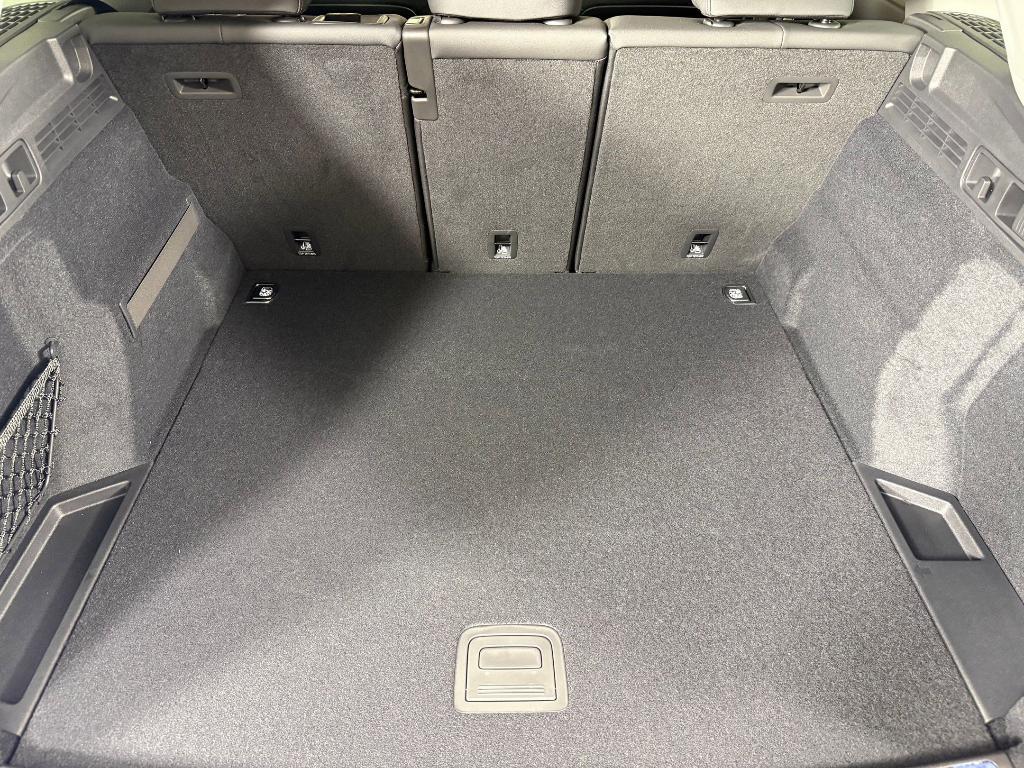 new 2025 Audi Q5 car, priced at $51,941