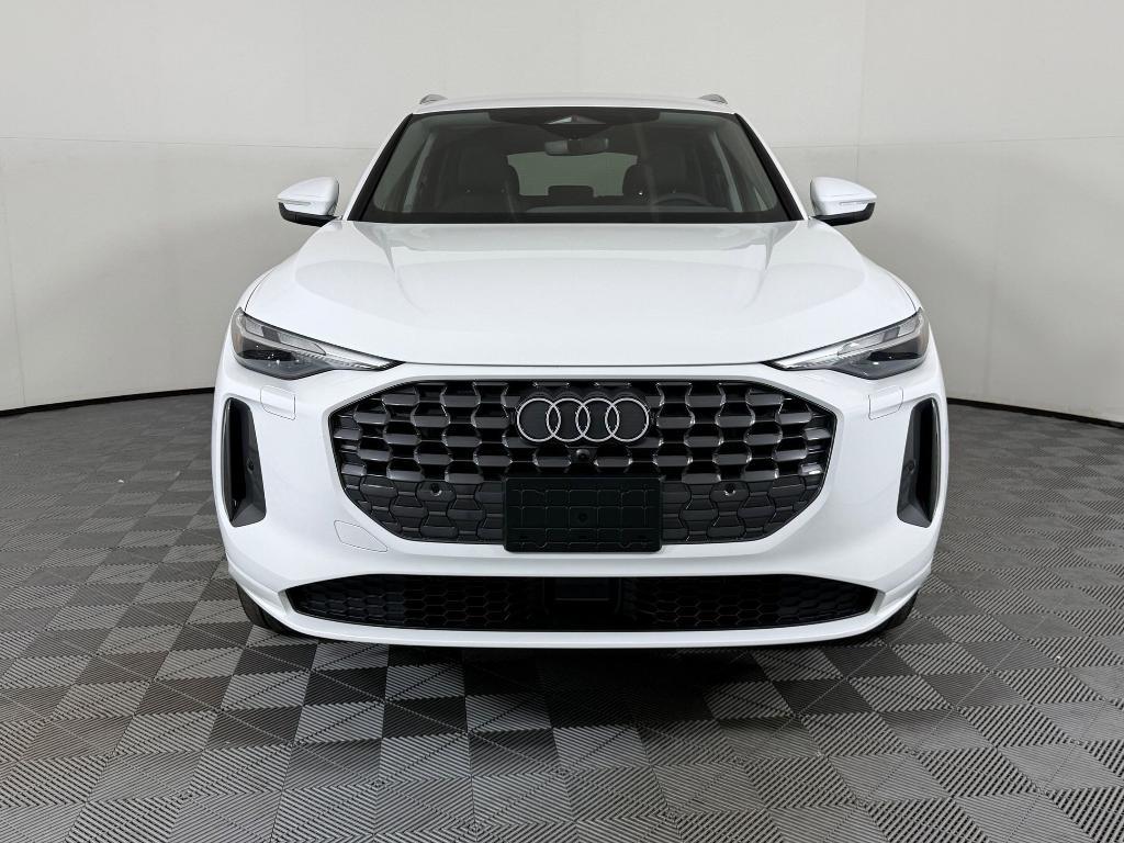 new 2025 Audi Q5 car, priced at $51,941