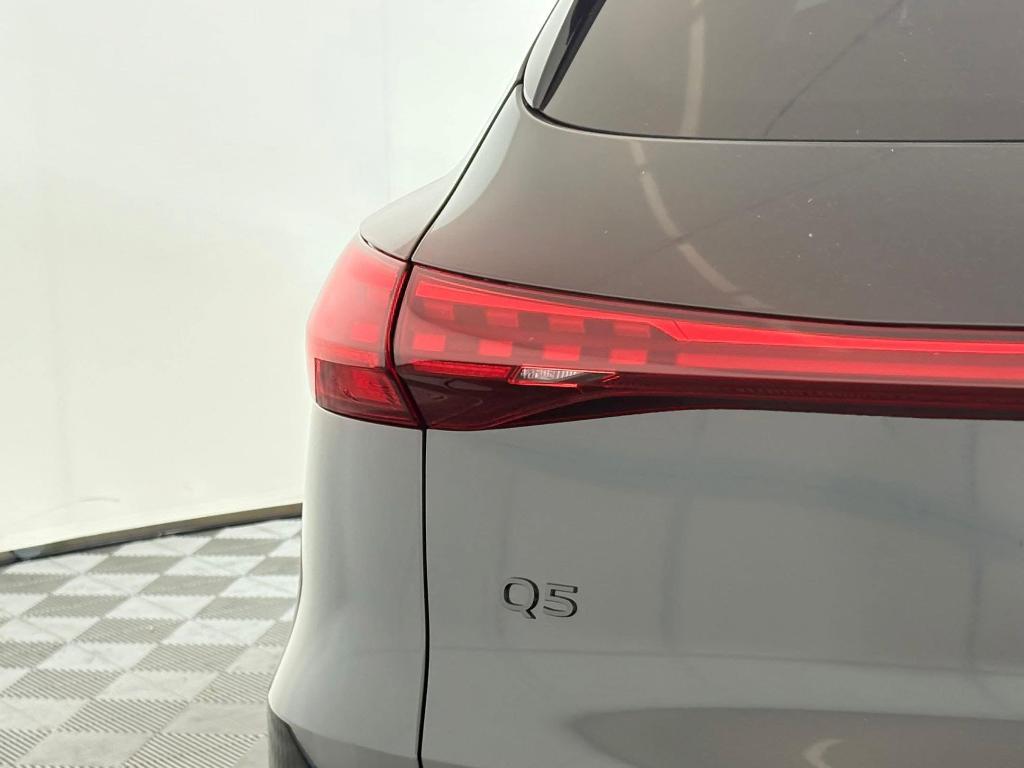 new 2025 Audi Q5 car, priced at $55,562
