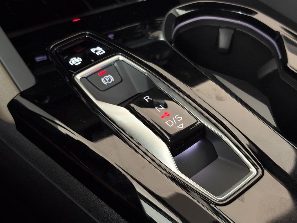 new 2025 Audi Q5 car, priced at $55,562