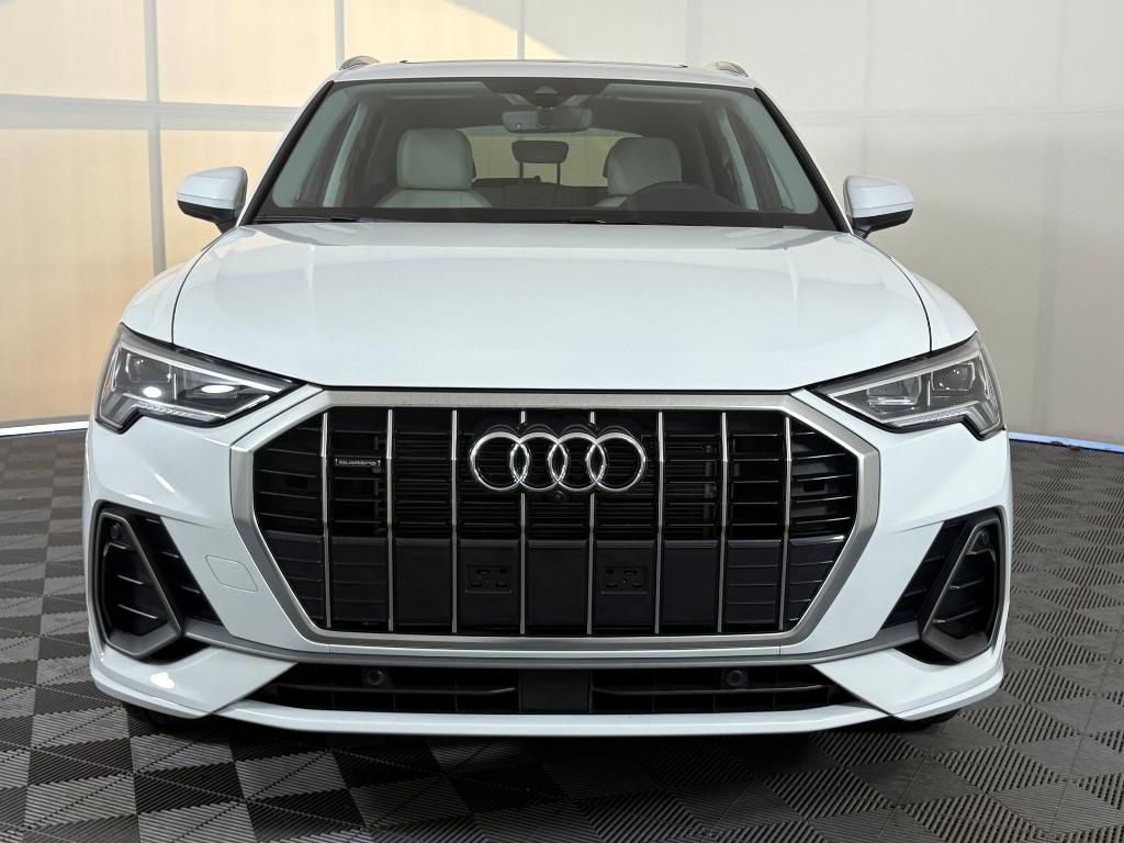 new 2025 Audi Q3 car, priced at $41,921