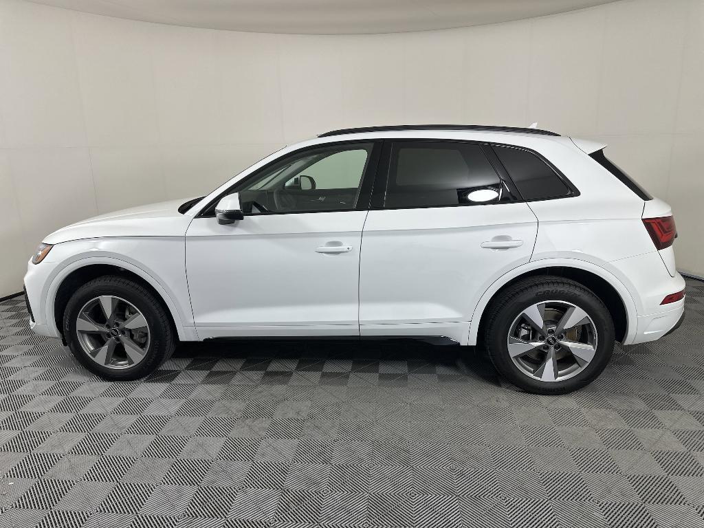 used 2025 Audi Q5 car, priced at $41,999