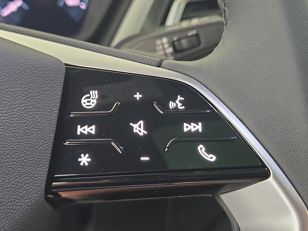 new 2025 Audi Q4 e-tron car, priced at $58,651
