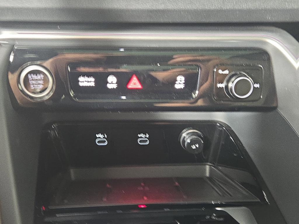 new 2025 Audi Q5 car, priced at $60,975