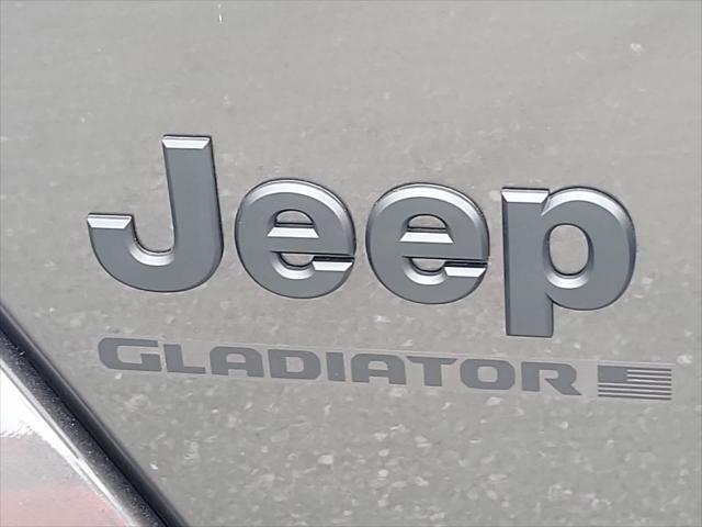 new 2024 Jeep Gladiator car, priced at $50,345