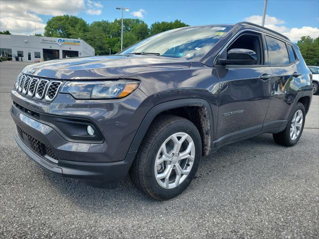 new 2024 Jeep Compass car, priced at $30,678