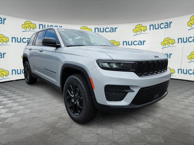 new 2024 Jeep Grand Cherokee car, priced at $44,569