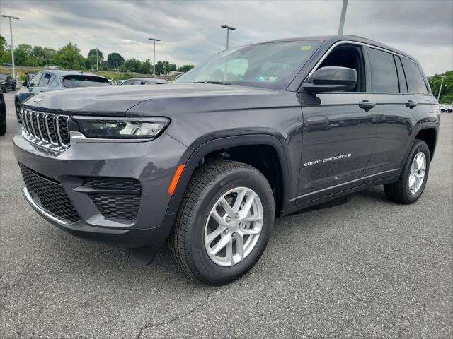 new 2024 Jeep Grand Cherokee car, priced at $40,930