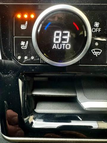 used 2023 Toyota Highlander Hybrid car, priced at $50,997