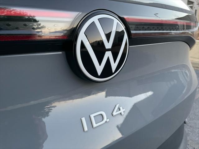 used 2022 Volkswagen ID.4 car, priced at $23,400