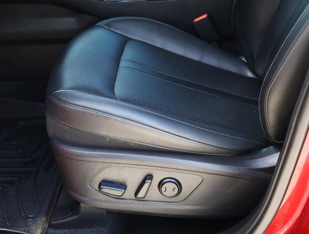 used 2022 Kia Sorento car, priced at $25,588