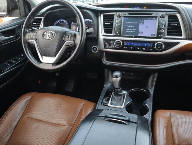 used 2018 Toyota Highlander car, priced at $24,988