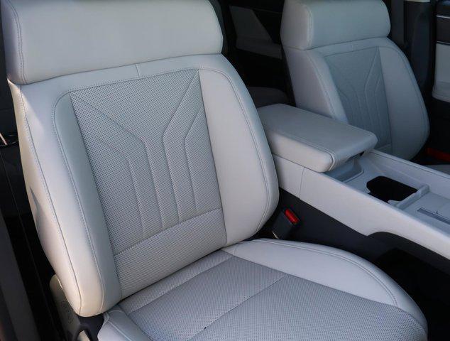 used 2025 Hyundai Santa Fe car, priced at $30,988