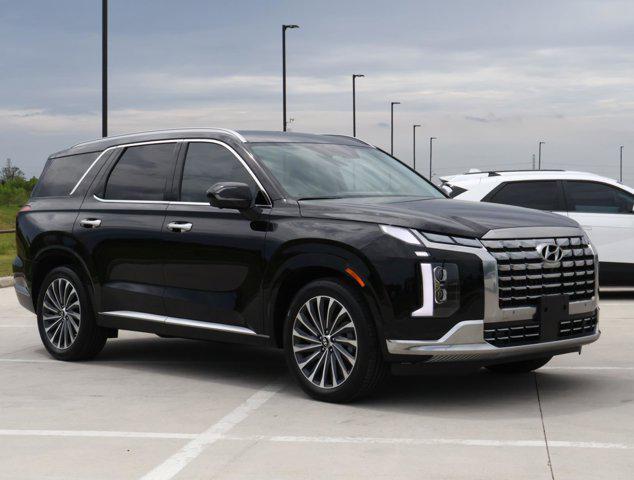 used 2025 Hyundai Palisade car, priced at $46,788