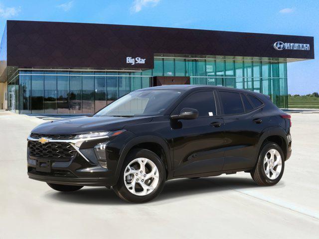 used 2025 Chevrolet Trax car, priced at $21,888