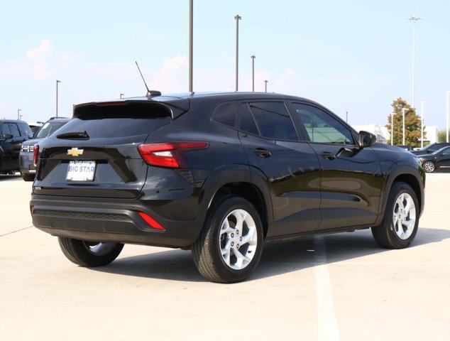 used 2025 Chevrolet Trax car, priced at $21,888
