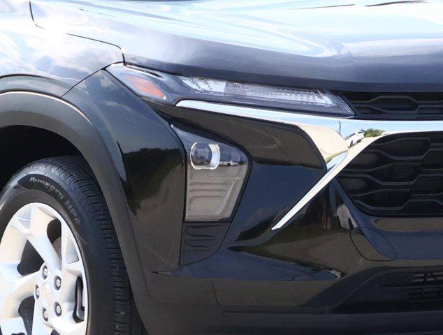 used 2025 Chevrolet Trax car, priced at $21,888
