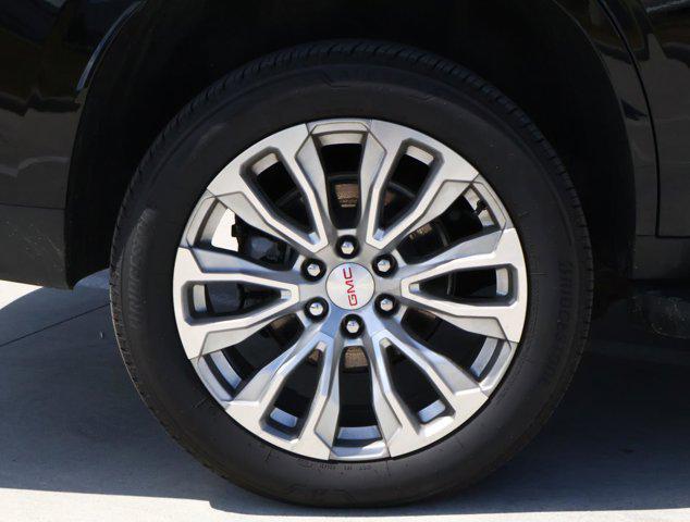 used 2024 GMC Yukon car, priced at $68,988