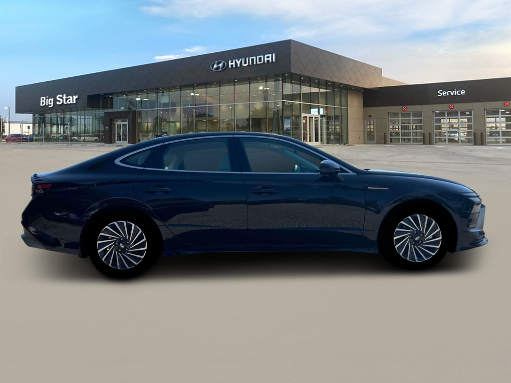 new 2025 Hyundai Sonata Hybrid car, priced at $26,505