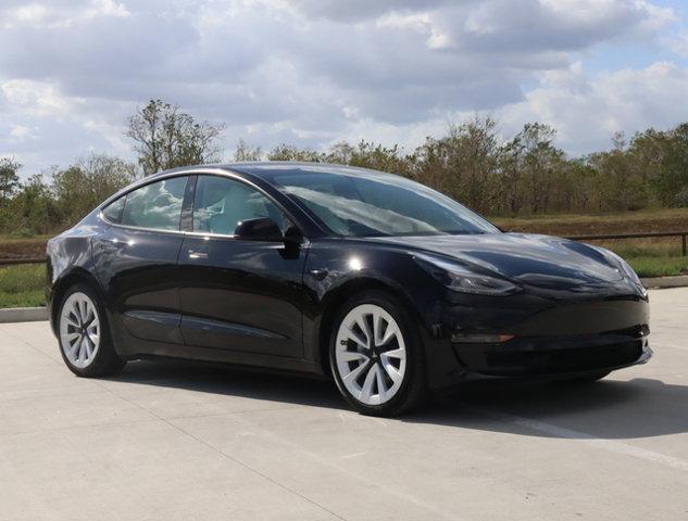 used 2021 Tesla Model 3 car, priced at $27,988