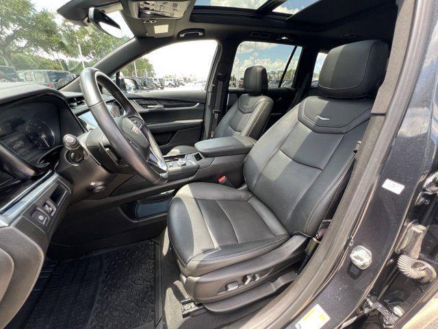 used 2023 Cadillac XT6 car, priced at $39,588