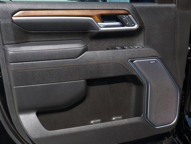 used 2025 Chevrolet Silverado 2500 car, priced at $71,988