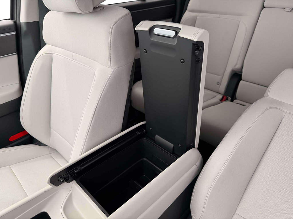 new 2026 Hyundai Santa Fe car, priced at $36,014