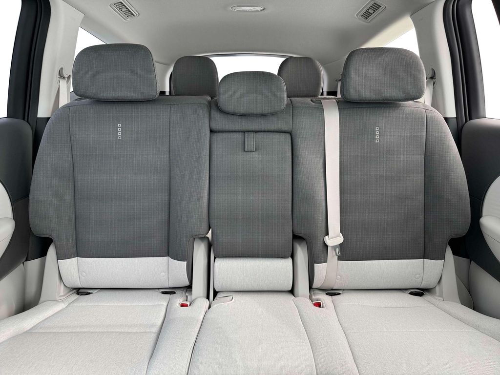 new 2026 Hyundai IONIQ 9 car, priced at $65,039