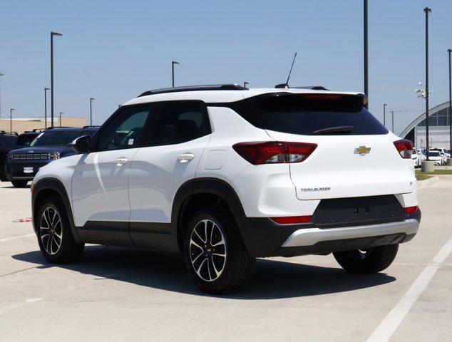 used 2024 Chevrolet TrailBlazer car, priced at $22,988