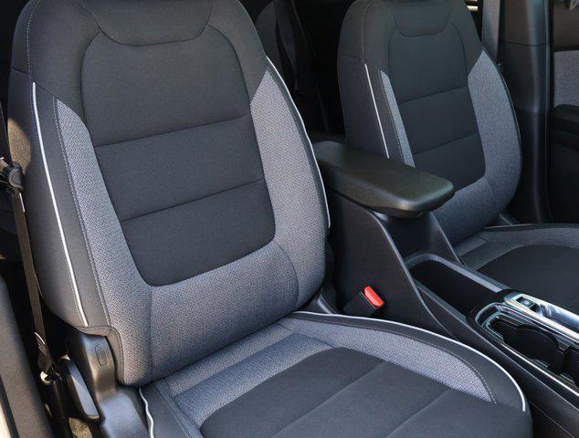 used 2024 Chevrolet TrailBlazer car, priced at $22,988