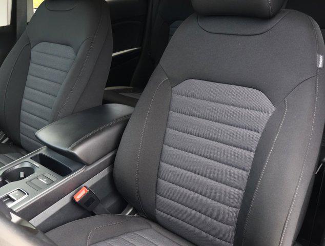 used 2024 Ford Edge car, priced at $25,988