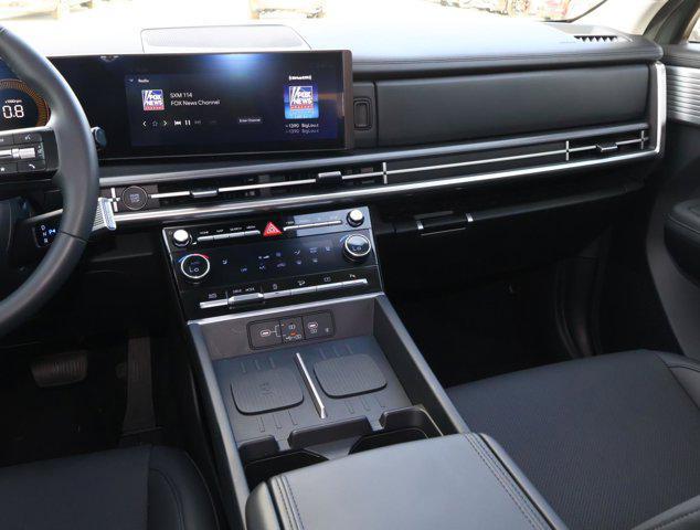 used 2025 Hyundai Santa Fe car, priced at $31,988