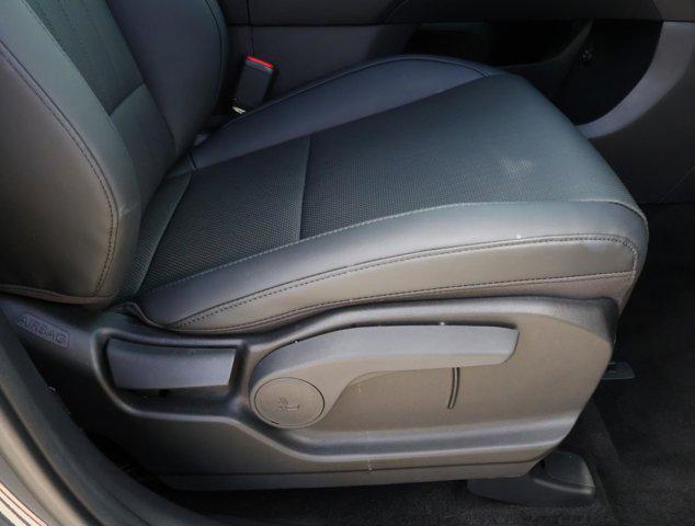 used 2025 Hyundai Santa Fe car, priced at $31,988