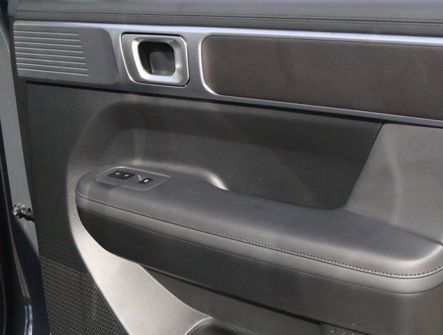 used 2025 Hyundai Santa Fe car, priced at $31,988