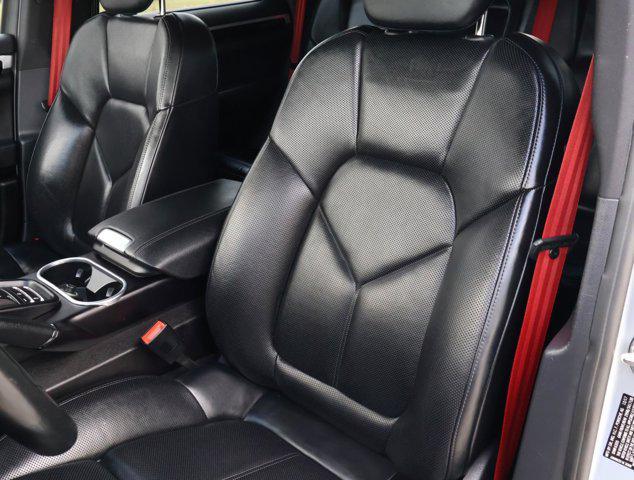 used 2018 Porsche Cayenne car, priced at $24,288
