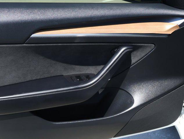 used 2021 Tesla Model 3 car, priced at $27,588