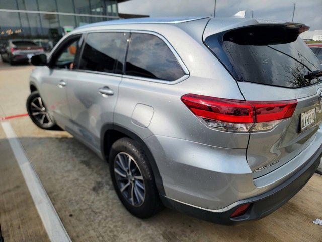 used 2018 Toyota Highlander car, priced at $21,988