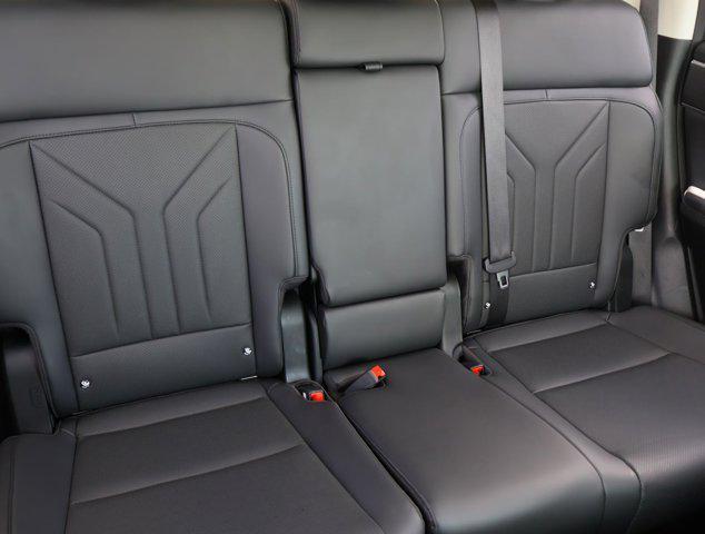 used 2025 Hyundai Santa Fe car, priced at $33,388