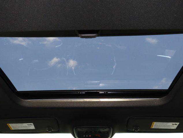 used 2023 Chevrolet Traverse car, priced at $32,588