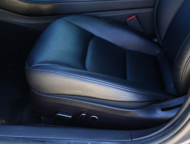 used 2021 Tesla Model 3 car, priced at $27,988
