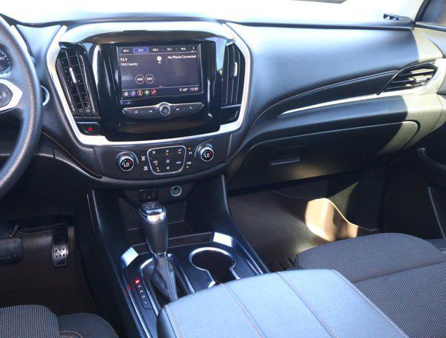 used 2020 Chevrolet Traverse car, priced at $15,288