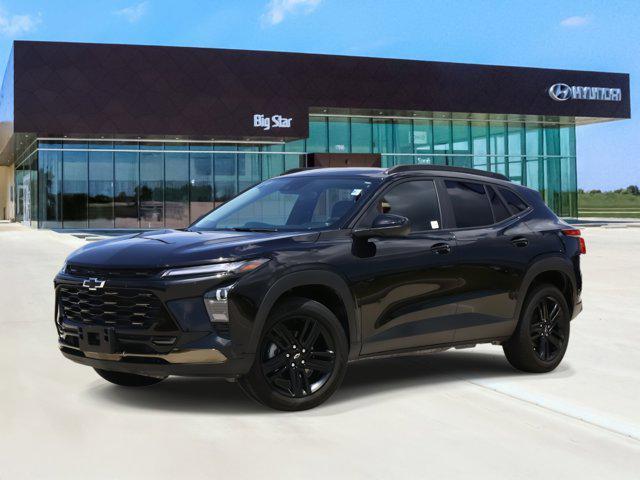used 2025 Chevrolet Trax car, priced at $23,888
