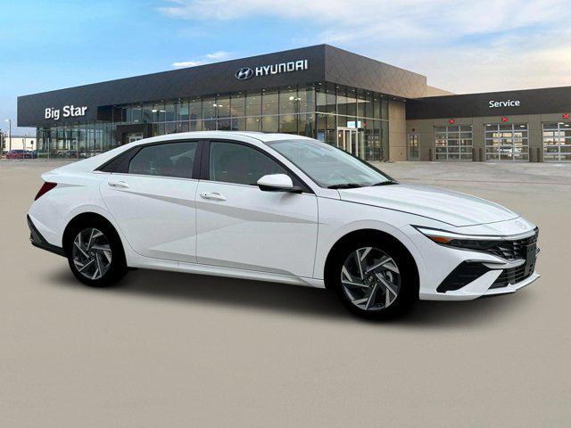 new 2025 Hyundai Elantra car, priced at $26,066