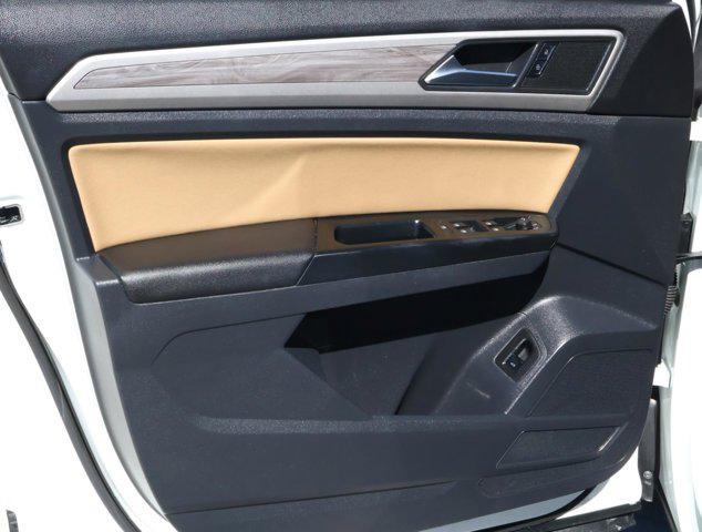 used 2020 Volkswagen Atlas Cross Sport car, priced at $21,588