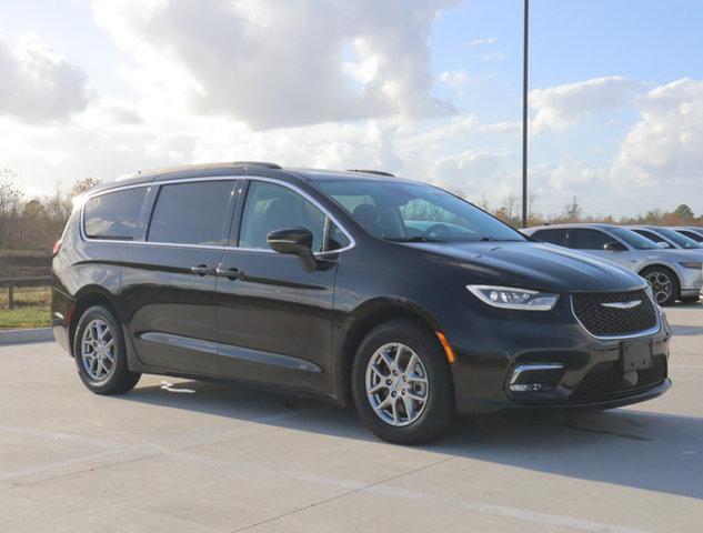 used 2021 Chrysler Pacifica car, priced at $26,988