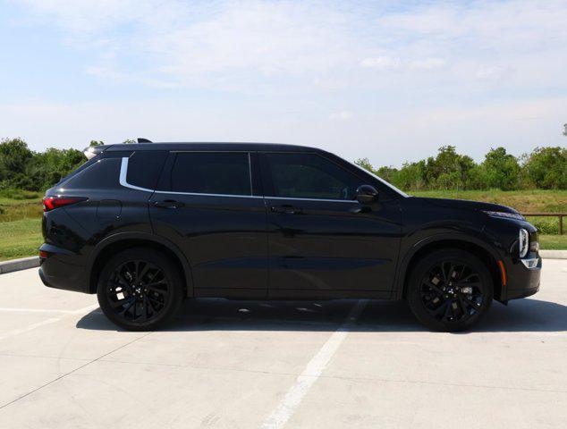 used 2023 Mitsubishi Outlander car, priced at $25,988