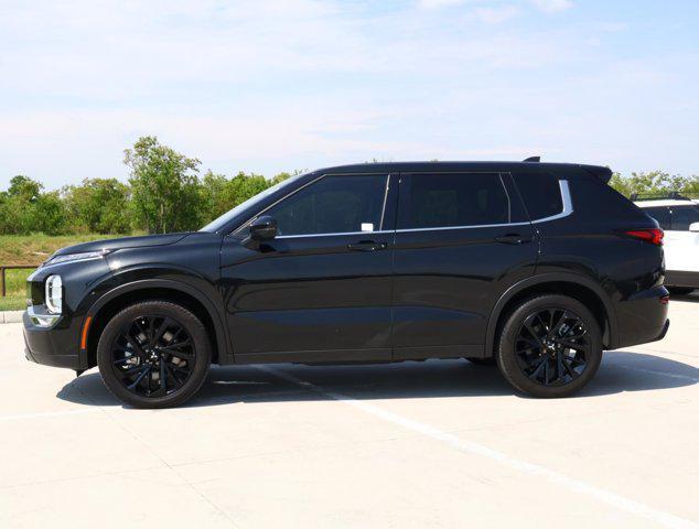 used 2023 Mitsubishi Outlander car, priced at $25,988