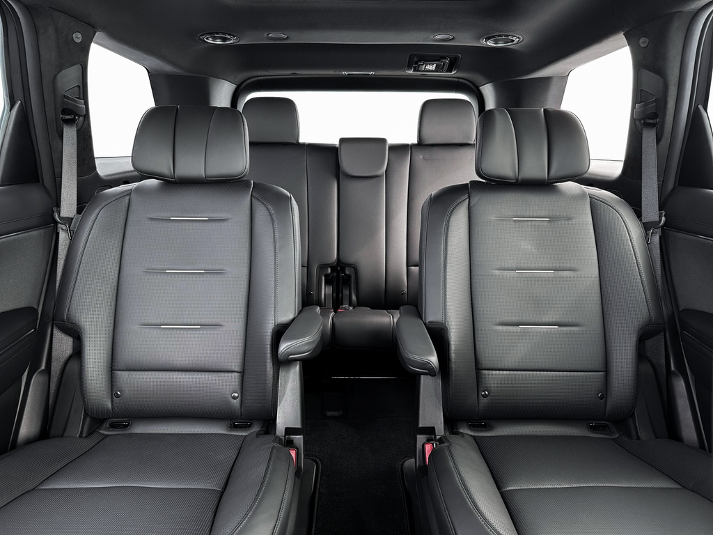 new 2026 Hyundai Palisade Hybrid car, priced at $57,561