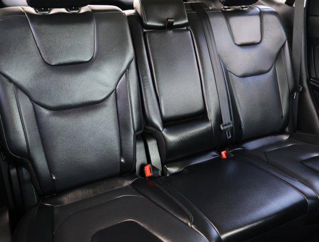 used 2022 Ford Edge car, priced at $21,888
